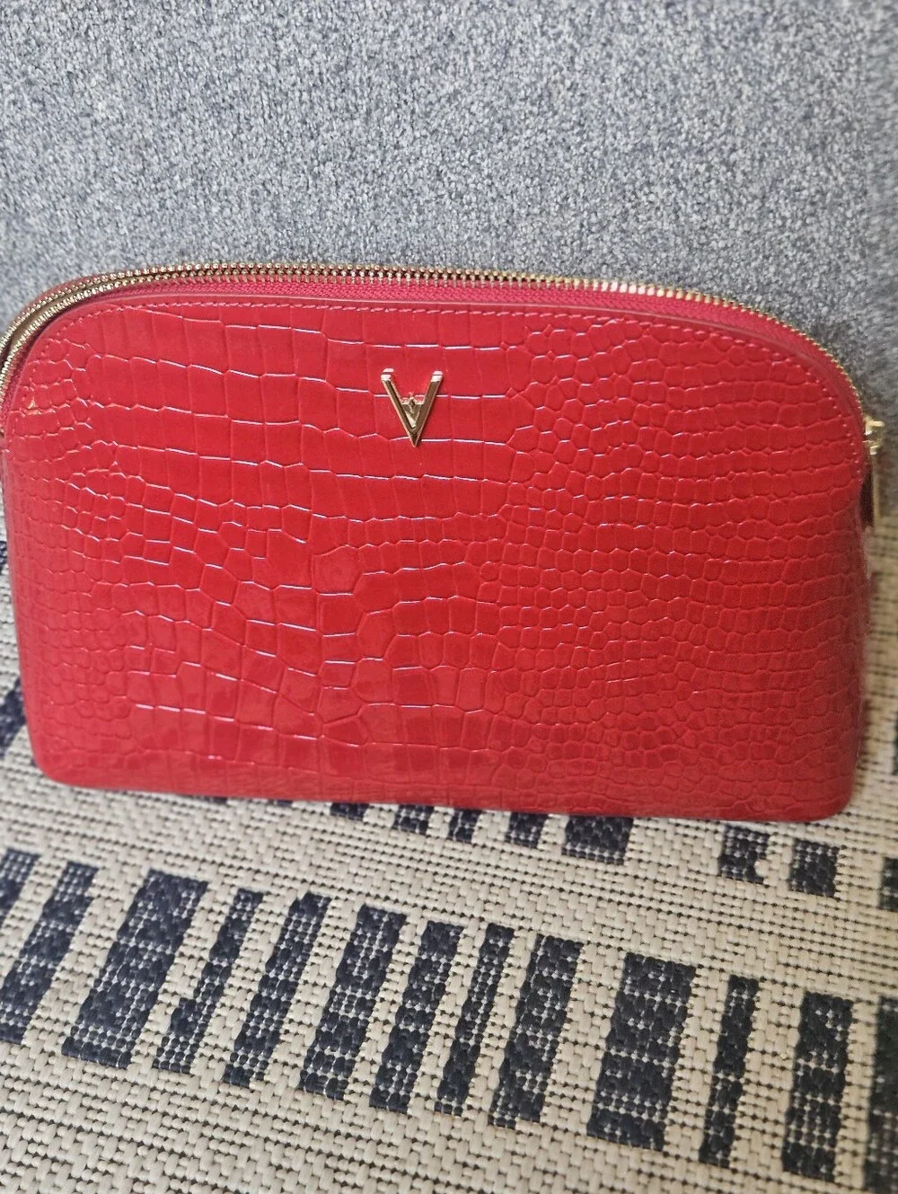 Euc Vanessa Williams Cosmetic Case